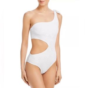 NWT One Shoulder Side Cutout One Piece Swimsuit XS